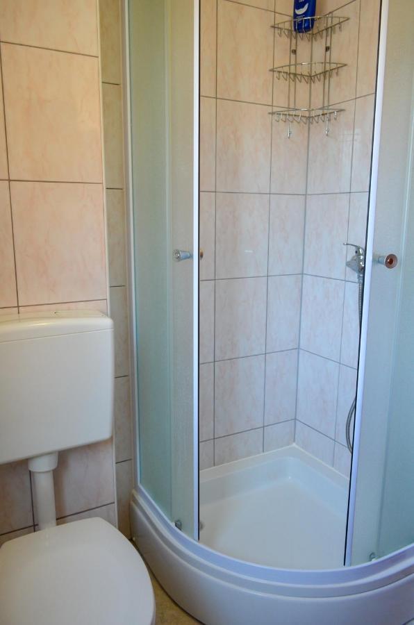 Mihaela Studio Apartmans 150M Near The Beach Kastela Dış mekan fotoğraf