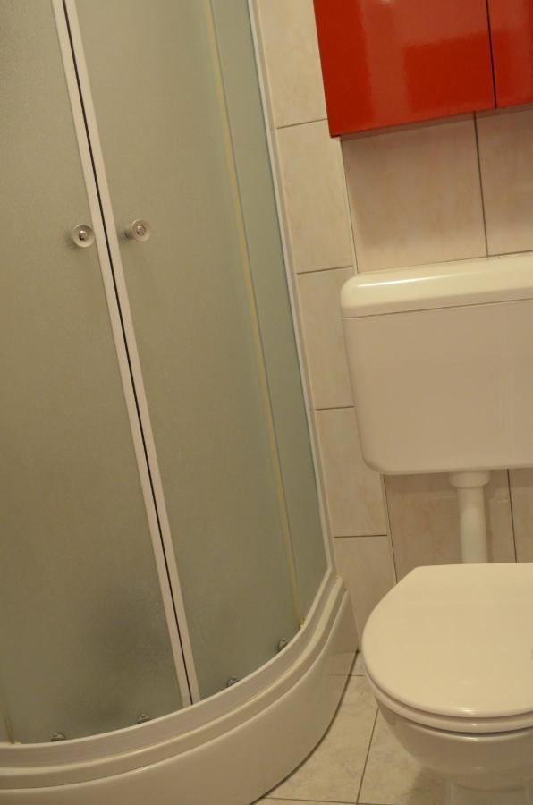 Mihaela Studio Apartmans 150M Near The Beach Kastela Dış mekan fotoğraf