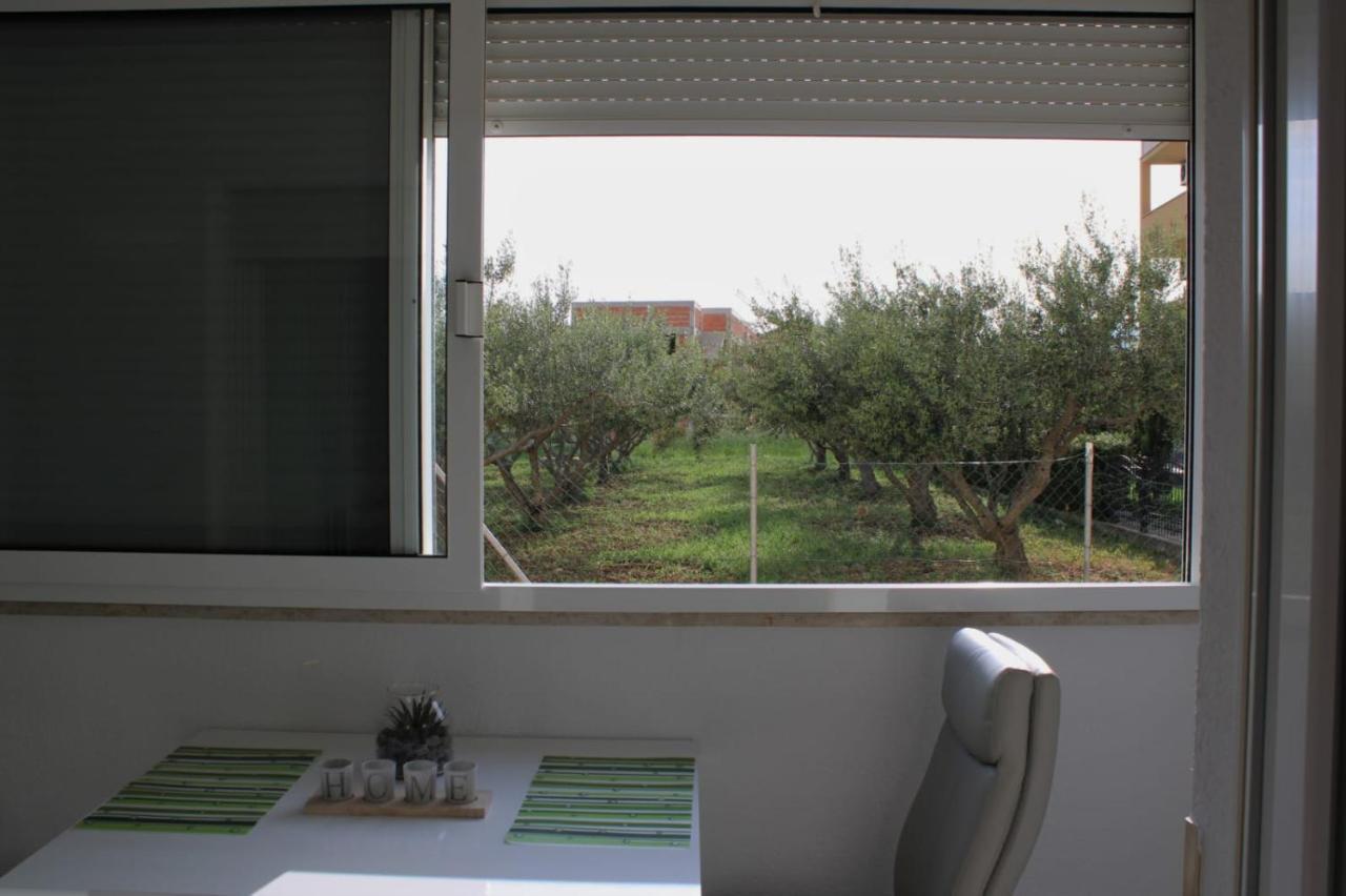 Mihaela Studio Apartmans 150M Near The Beach Kastela Dış mekan fotoğraf